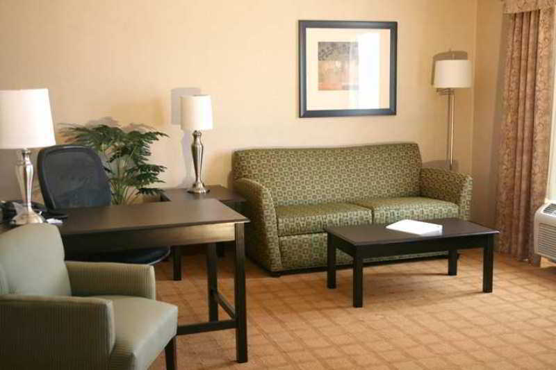 Hampton Inn & Suites Chicago/Saint Charles Oda fotoğraf